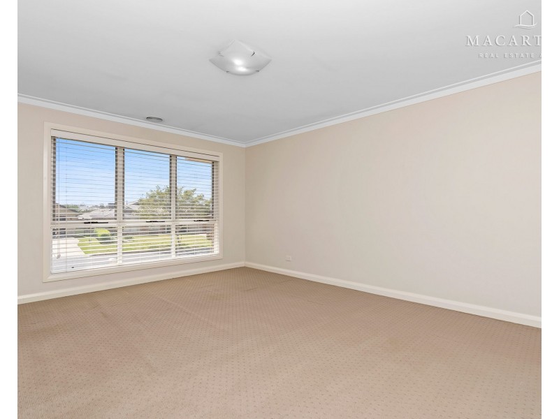 46 Yarrawah Crescent, Bourkelands NSW 2650