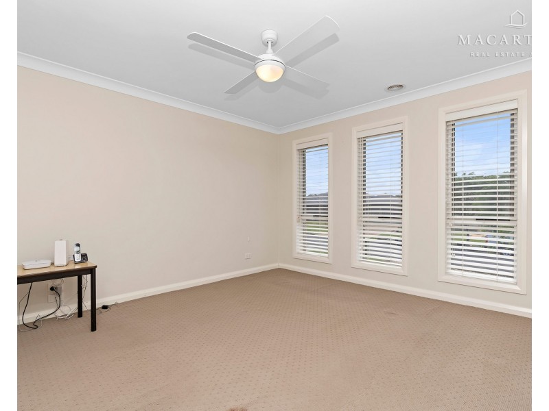 46 Yarrawah Crescent, Bourkelands NSW 2650