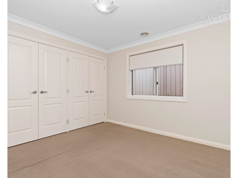46 Yarrawah Crescent, Bourkelands NSW 2650