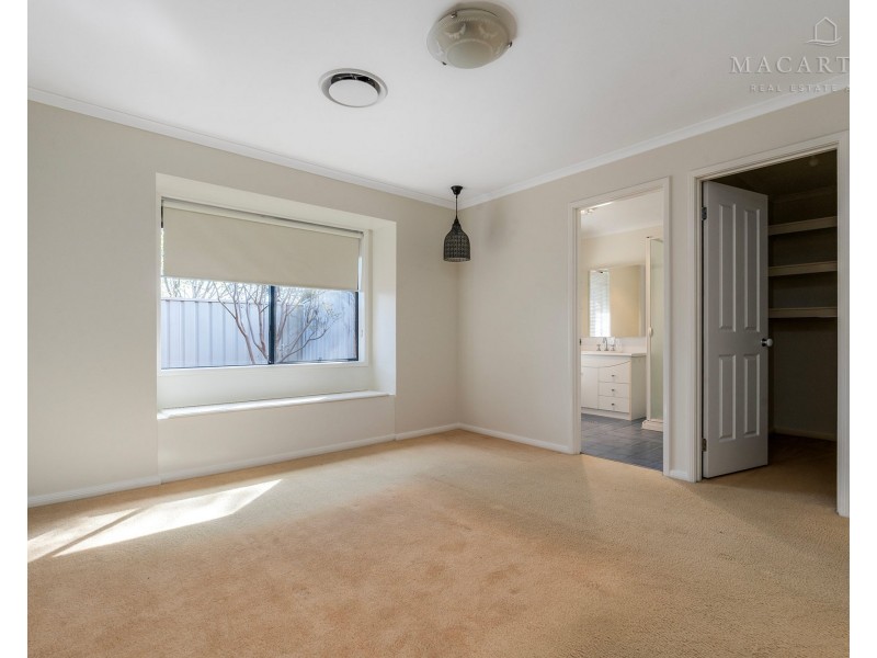 34 McKeown Street, Estella NSW 2650