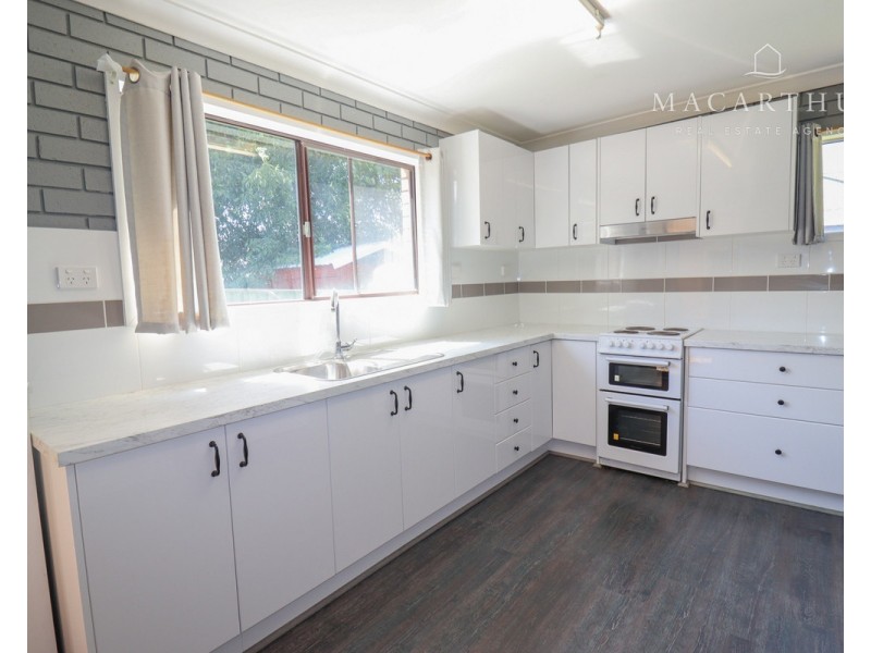 84 Stanley Street, Kooringal NSW 2650