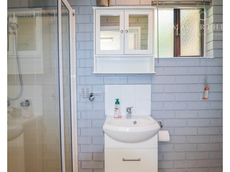 84 Stanley Street, Kooringal NSW 2650