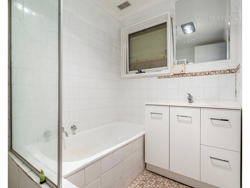 168 Raye Street, Tolland NSW 2650