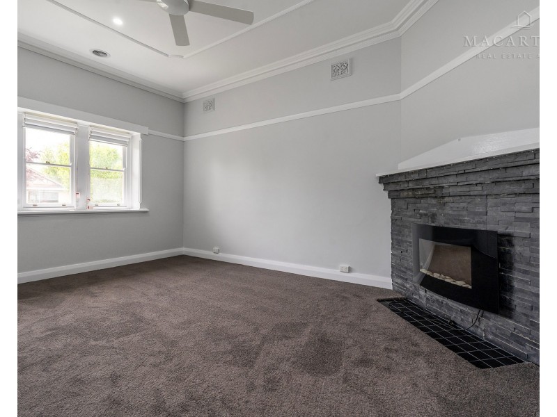 2 Mary Street, North Wagga Wagga NSW 2650