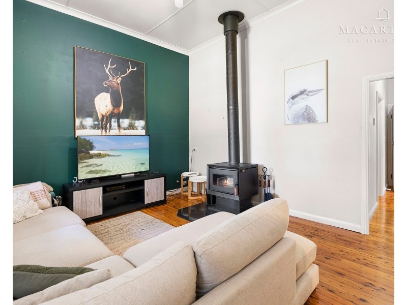 6 Wright Street, Ganmain NSW 2702