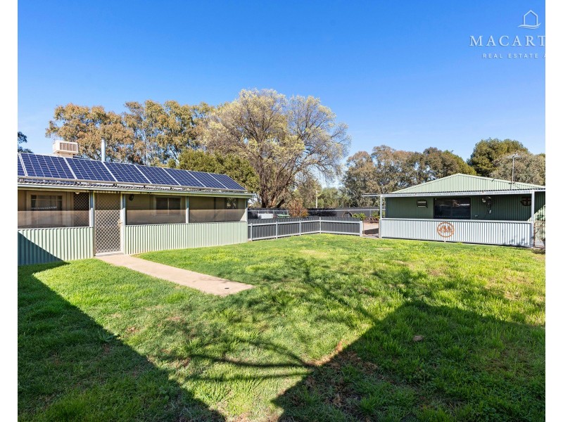 6 Wright Street, Ganmain NSW 2702