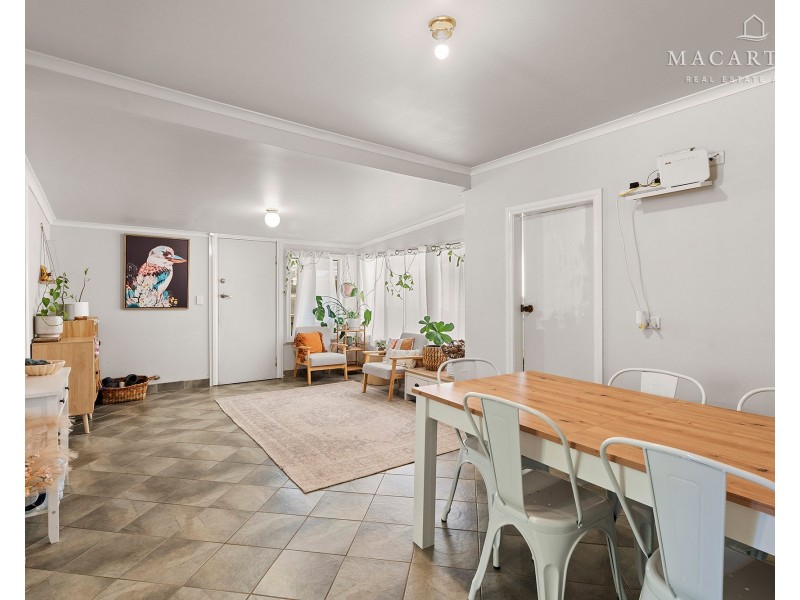6 Wright Street, Ganmain NSW 2702