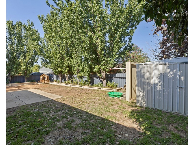 6 Ilex Street, Lake Albert NSW 2650
