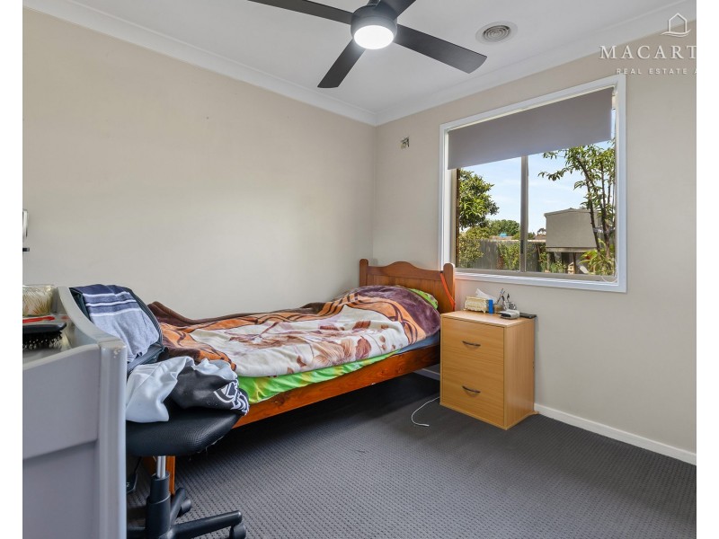 12 Balleroo Crescent, Glenfield Park NSW 2650