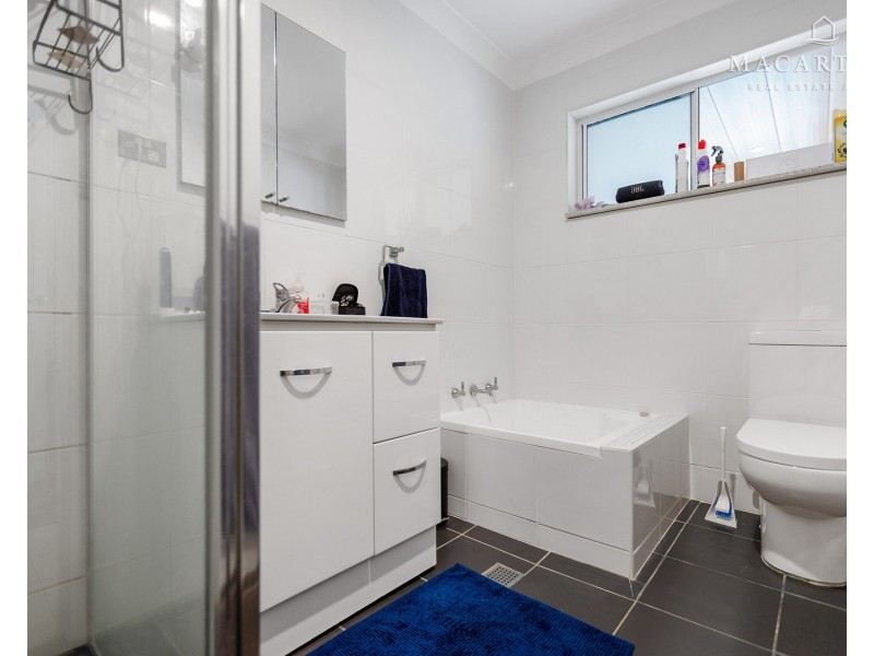 32 Eldershaw Drive, Forest Hill NSW 2651