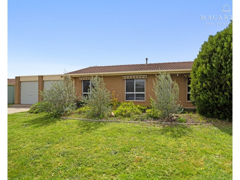 32 Eldershaw Drive, Forest Hill NSW 2651