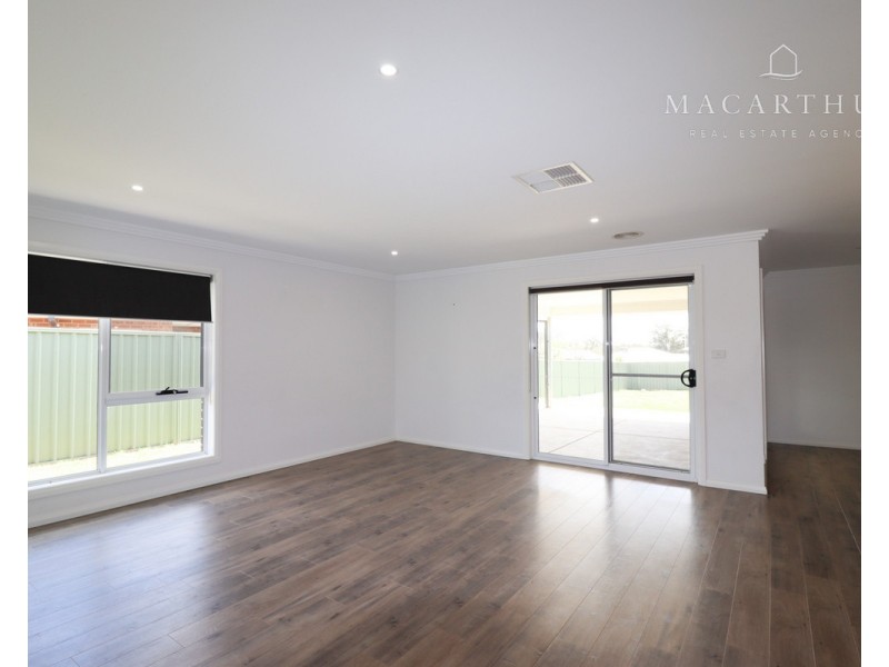 3 Wollemi Street, Forest Hill NSW 2651