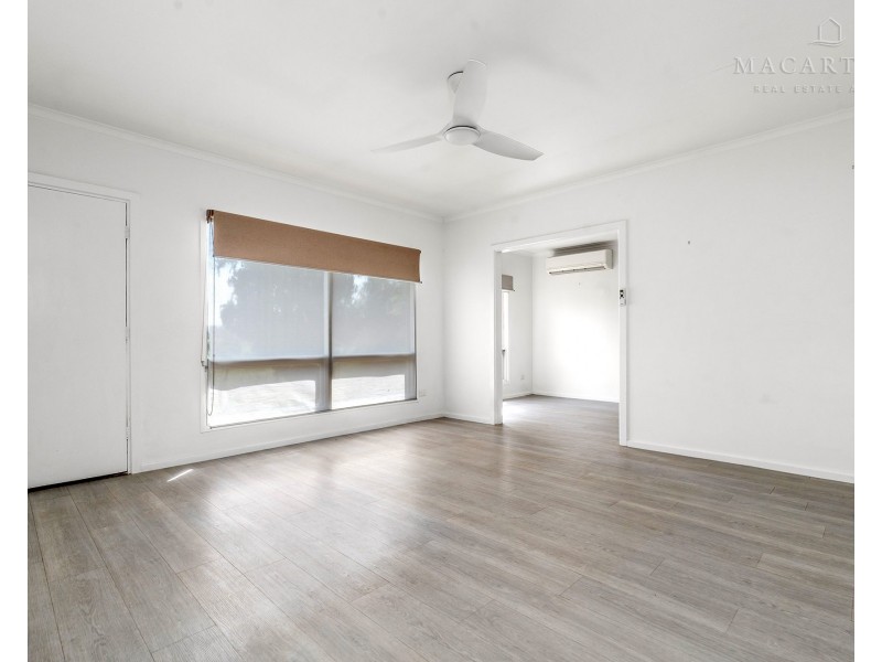 14A Cummins Drive, San Isidore NSW 2650