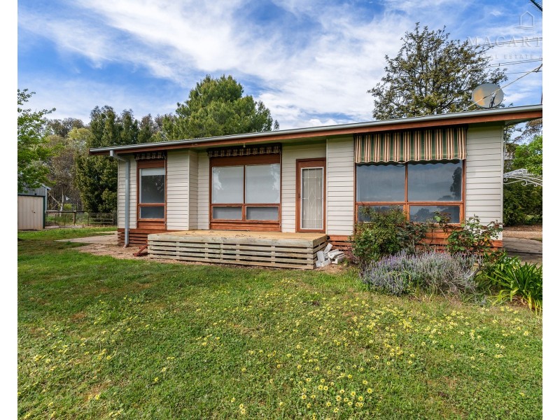 14A Cummins Drive, San Isidore NSW 2650