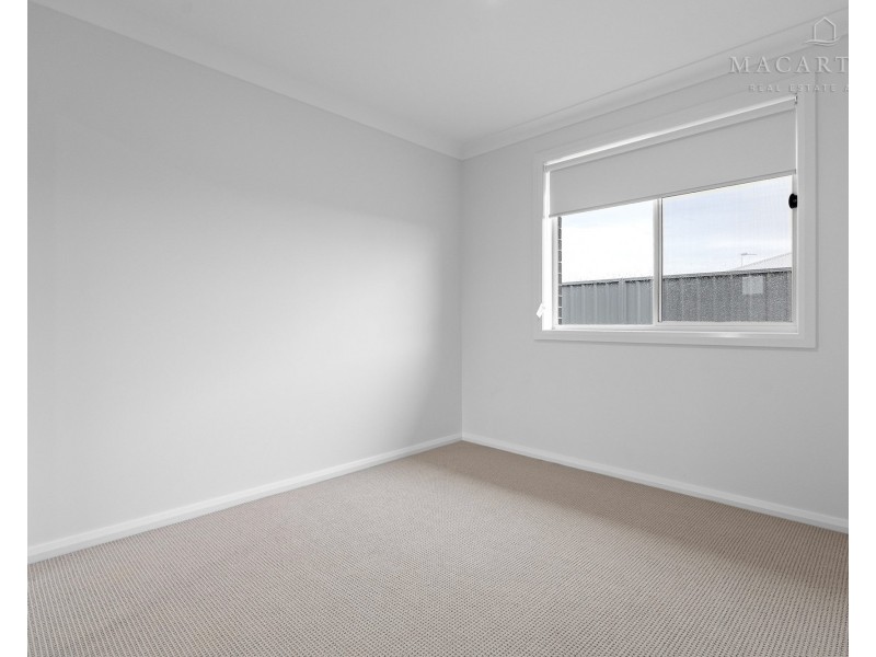 23 Blackwood Circuit, Forest Hill NSW 2651