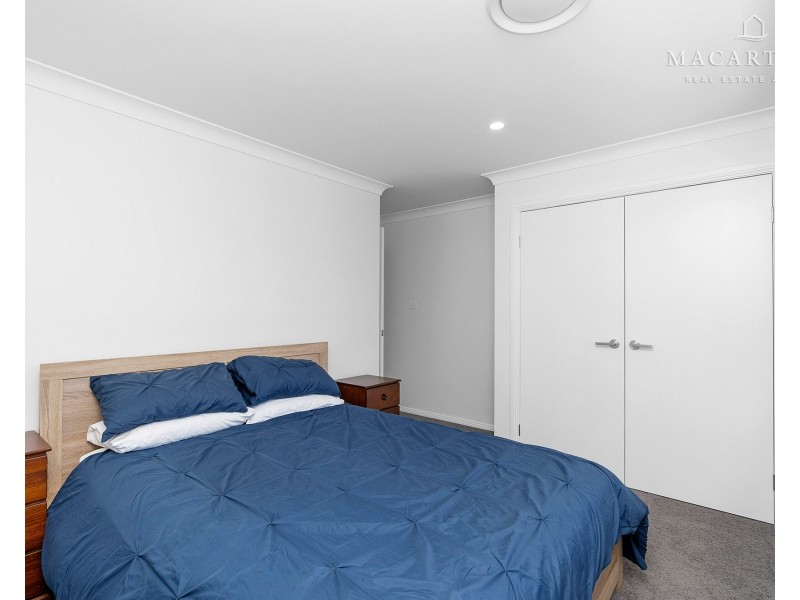 12 Flintwood Street, Forest Hill NSW 2651