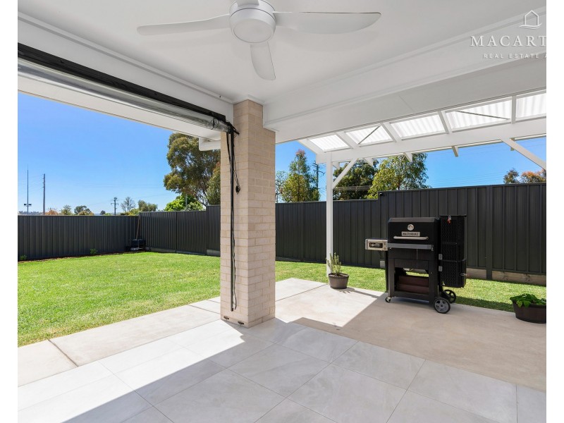 12 Flintwood Street, Forest Hill NSW 2651