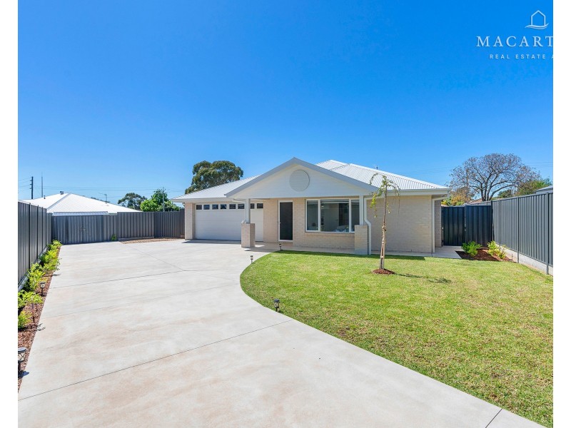 12 Flintwood Street, Forest Hill NSW 2651