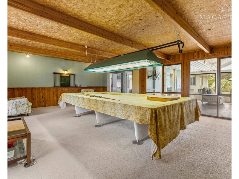 4 Brunskill Road, Lake Albert NSW 2650