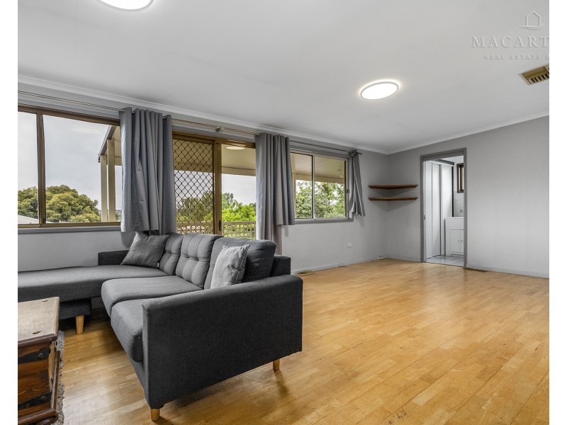 14 Condon Avenue, Mount Austin NSW 2650
