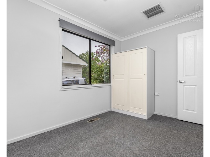 14 Condon Avenue, Mount Austin NSW 2650