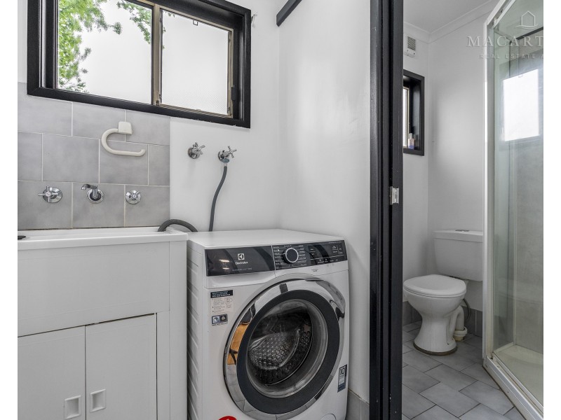 14 Condon Avenue, Mount Austin NSW 2650
