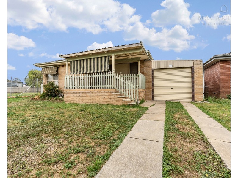 22 Mumford Street, Ashmont NSW 2650