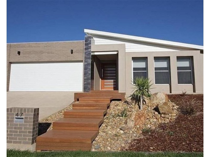 47 Kaloona Drive, Bourkelands NSW 2650