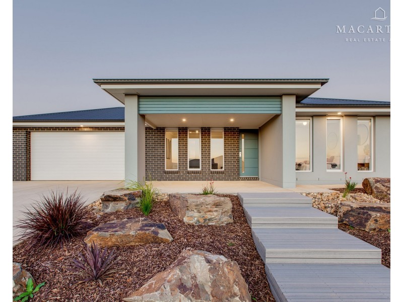 49 Paradise Drive, Gobbagombalin NSW 2650