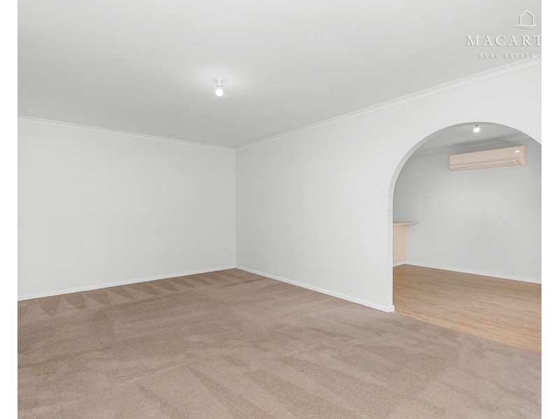 52 Cutler Avenue, Kooringal NSW 2650