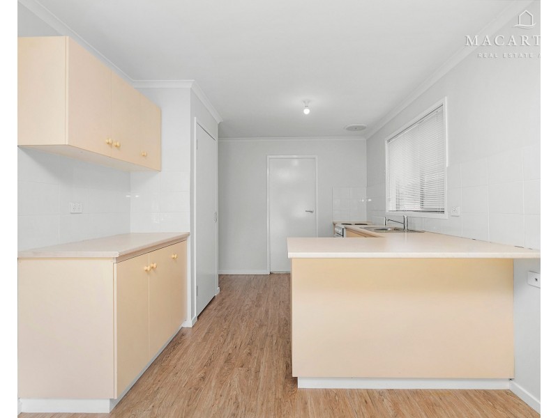 52 Cutler Avenue, Kooringal NSW 2650