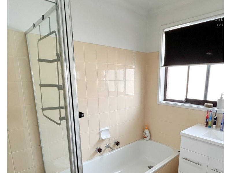 4/16 Bulolo Street, Ashmont NSW 2650