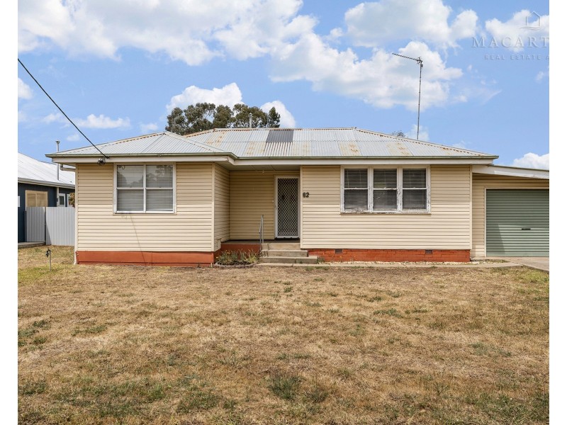 62 Ferrier Street, Lockhart NSW 2656