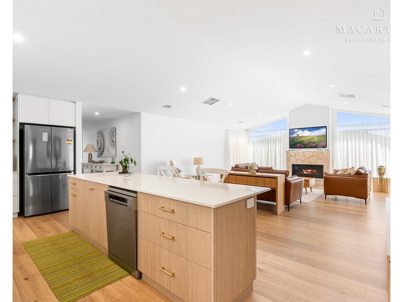 21 Bennelong Crescent, Lloyd NSW 2650