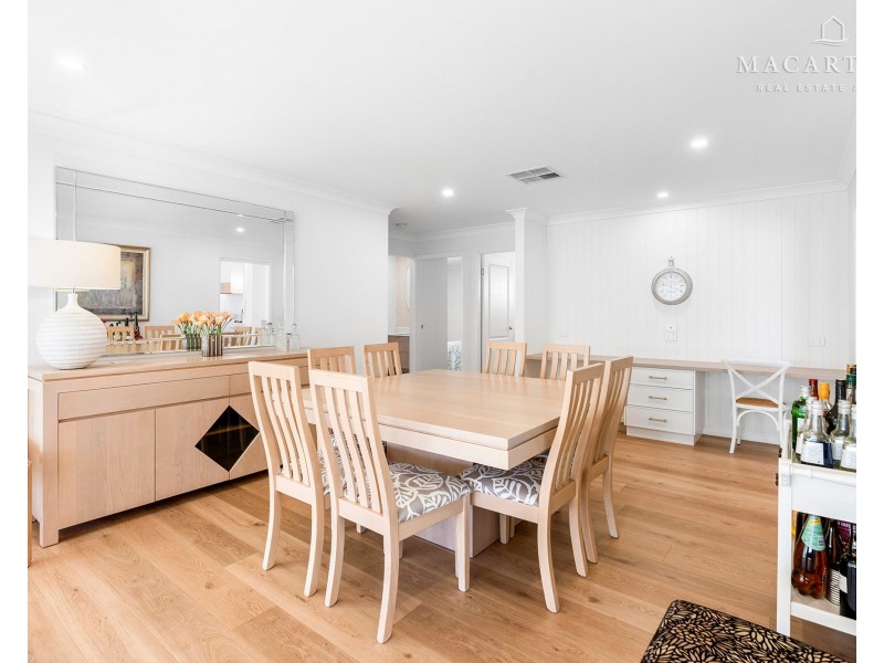 21 Bennelong Crescent, Lloyd NSW 2650