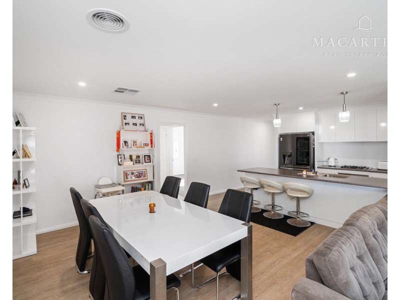 60 Jumbuck Drive, Gobbagombalin NSW 2650