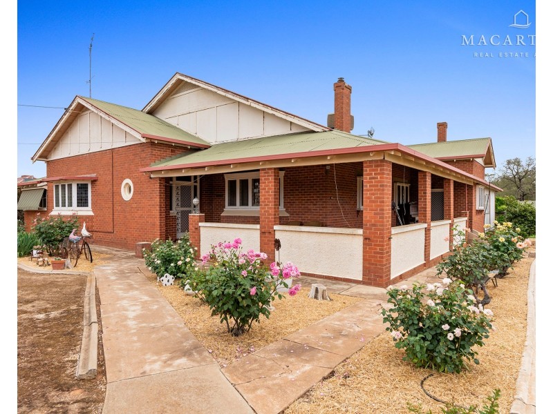 14 Waterview Street, Ganmain NSW 2702
