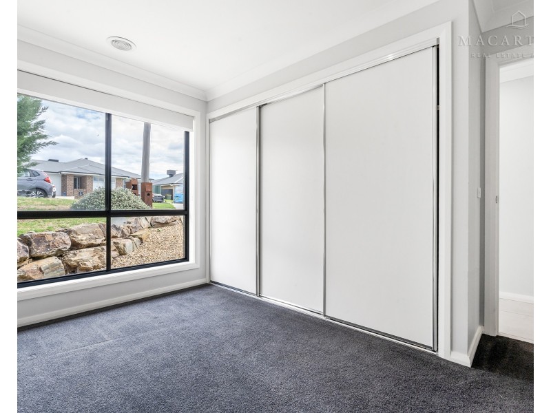 1/5 Wollemi Street, Forest Hill NSW 2651