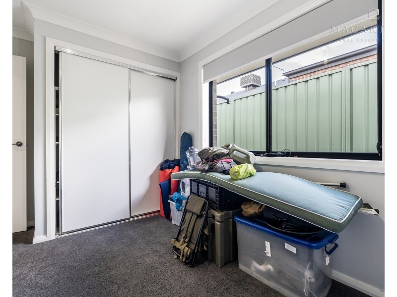 1/5 Wollemi Street, Forest Hill NSW 2651