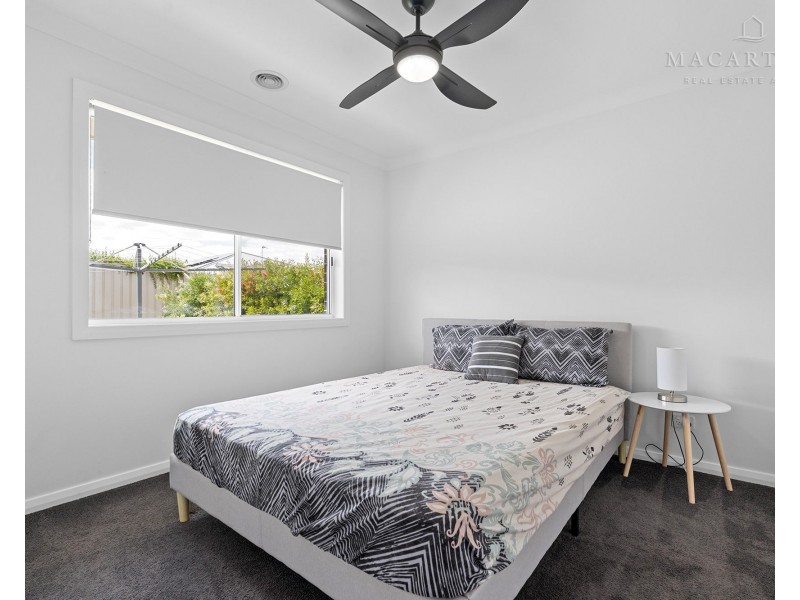 6 Jumbuck Drive, Gobbagombalin NSW 2650