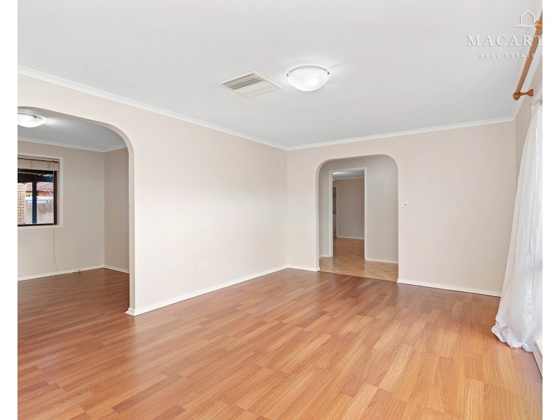 15 Matheson Place, Estella NSW 2650