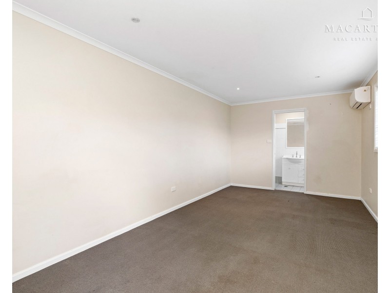 15 Matheson Place, Estella NSW 2650