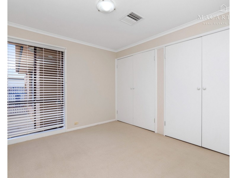 15 Matheson Place, Estella NSW 2650