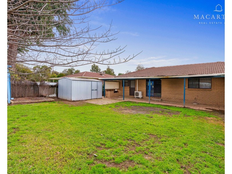 15 Matheson Place, Estella NSW 2650