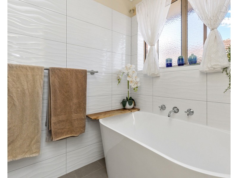 34 Lamilla Street, Glenfield Park NSW 2650