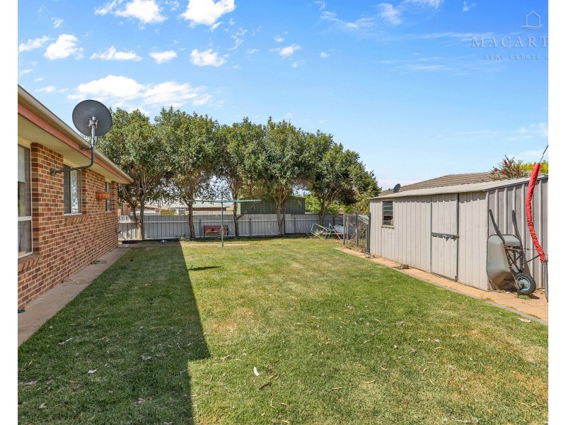 34 Lamilla Street, Glenfield Park NSW 2650