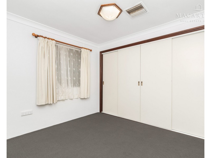 26 Lonergan Place, East Wagga Wagga NSW 2650