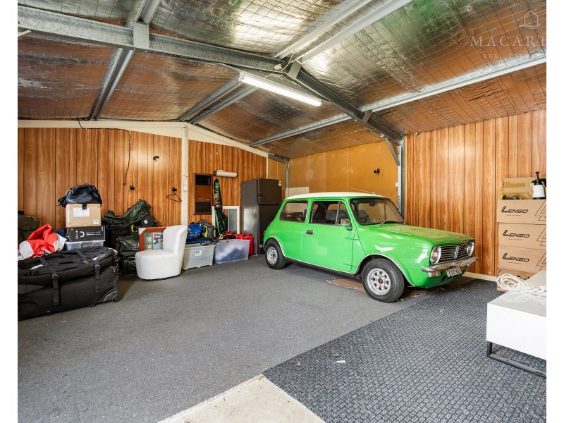 40 Naretha Street, Glenfield Park NSW 2650