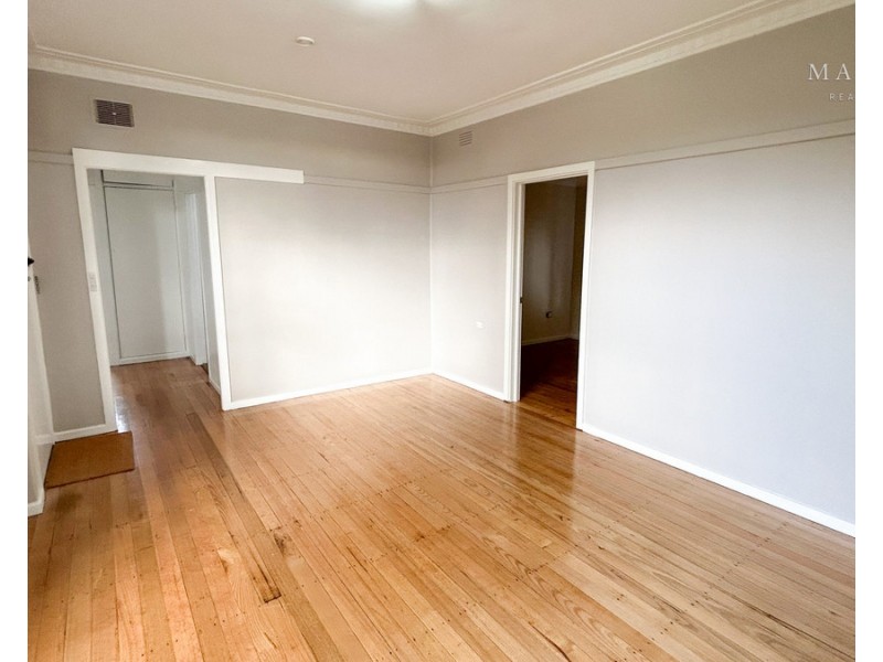4 Margaret Avenue, Mount Austin NSW 2650