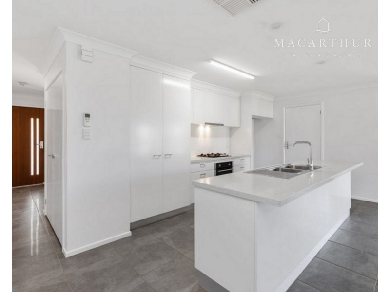 27 Alma Crescent, Estella NSW 2650